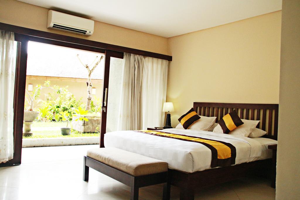 Nirmala Hotel Jimbaran Zimmer foto